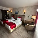 מלון Euro Plaza - Taksim Pera 4*