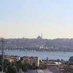 מלון Euro Plaza - Taksim Pera 4*