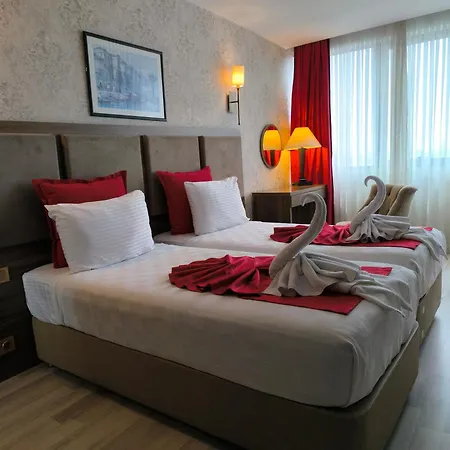 Euro Plaza - Taksim Pera 酒店 4*