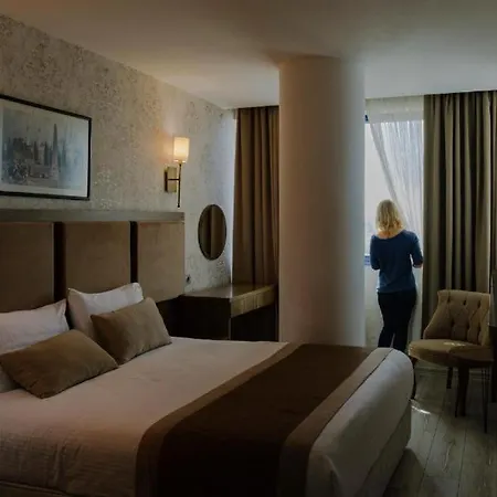 Euro Plaza - Taksim Pera Hotel Istanbul