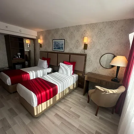 酒店 Euro Plaza - Taksim Pera 4*