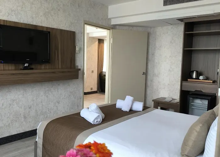 Euro Plaza - Taksim Pera Hotel