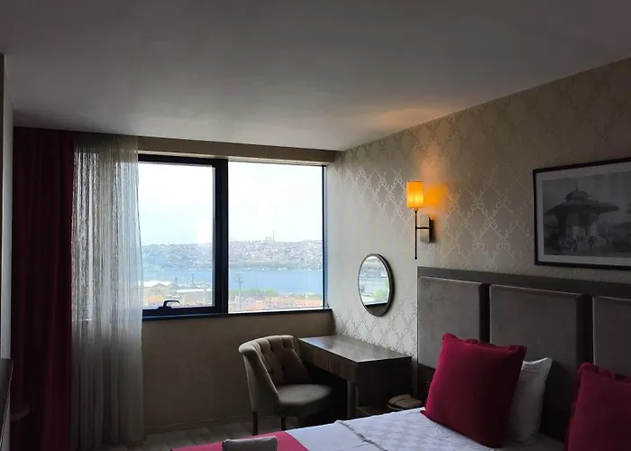 Euro Plaza - Taksim Pera 4*