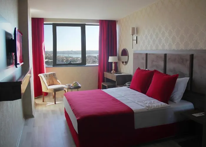 Euro Plaza - Taksim Pera Hotel