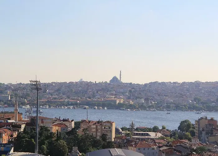 호텔 Euro Plaza - Taksim Pera 4*